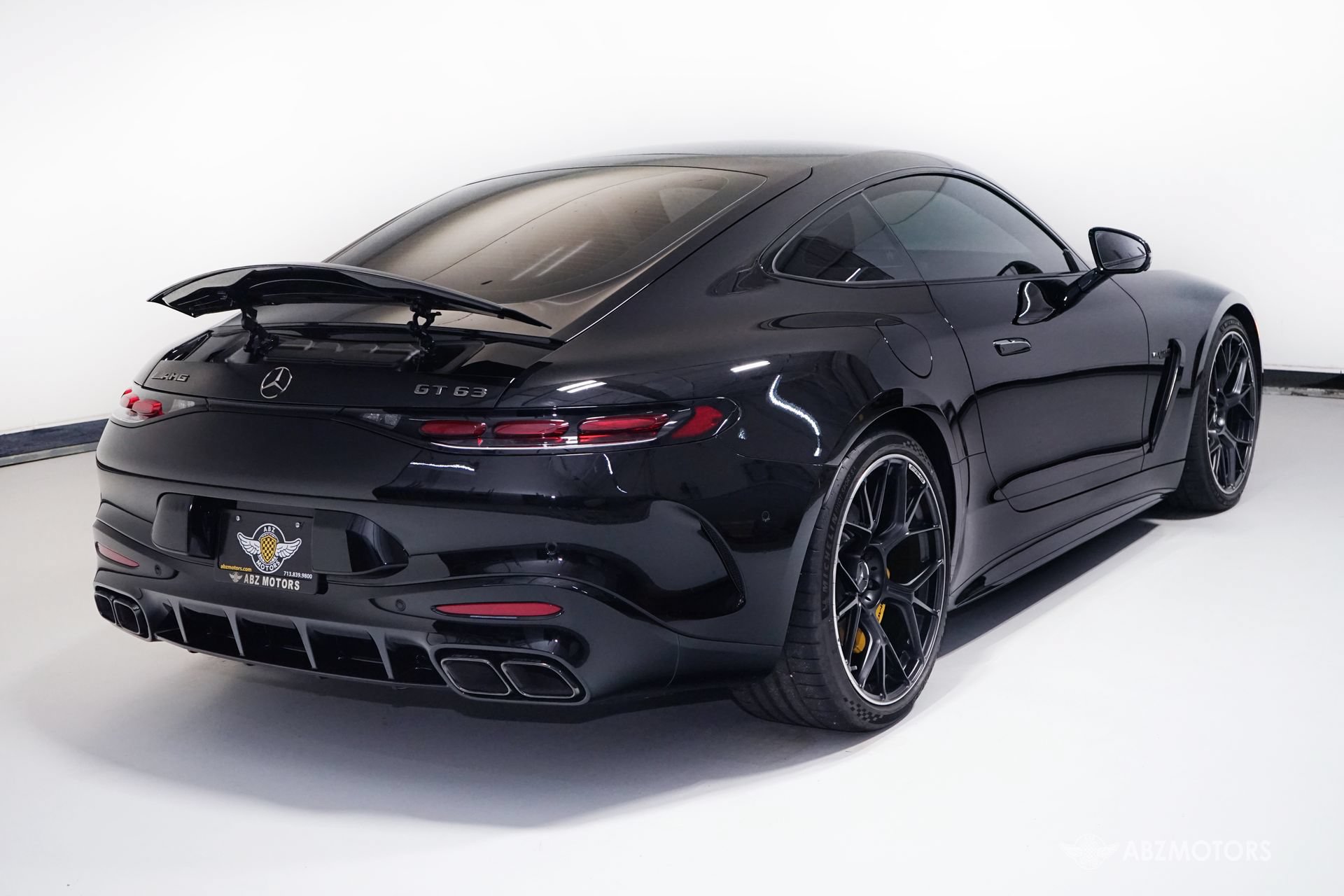 Used 2025 Mercedes-Benz AMG GT 63 image 6