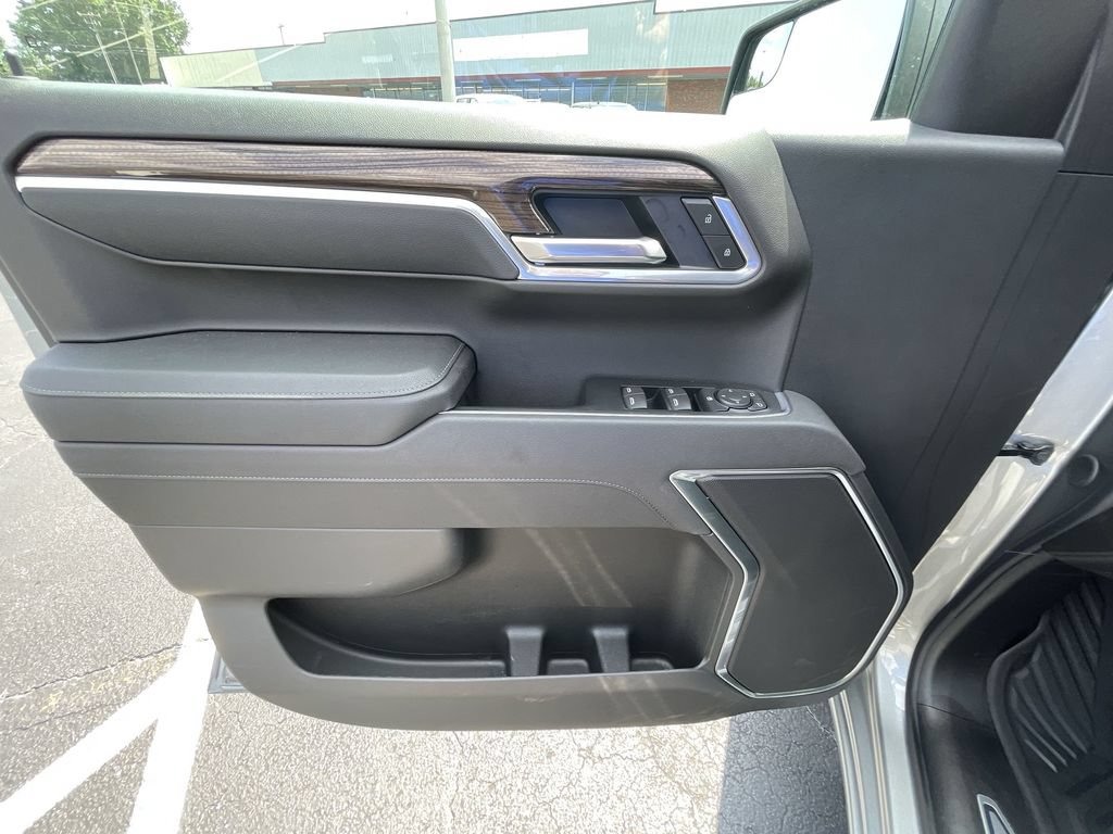Certified 2026 Chevrolet Silverado 1500 LT AWD/4WD image 22