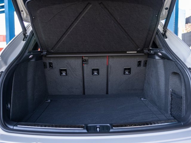 New 2026 Porsche Macan image 27