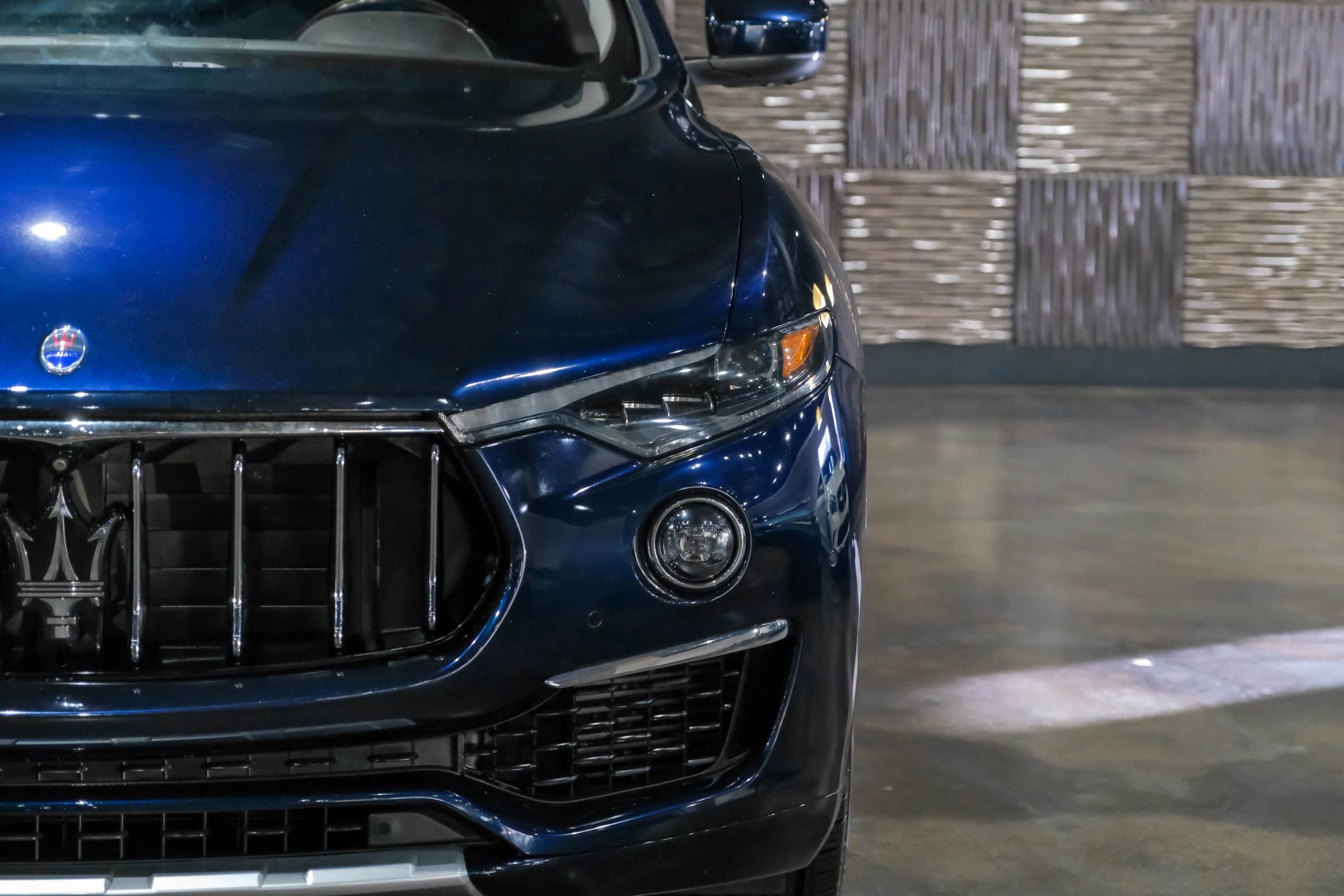 Used 2019 Maserati Levante GranLusso image 42