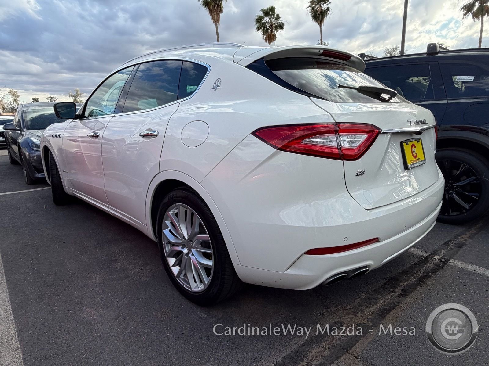 Used 2019 Maserati Levante GranLusso image 4