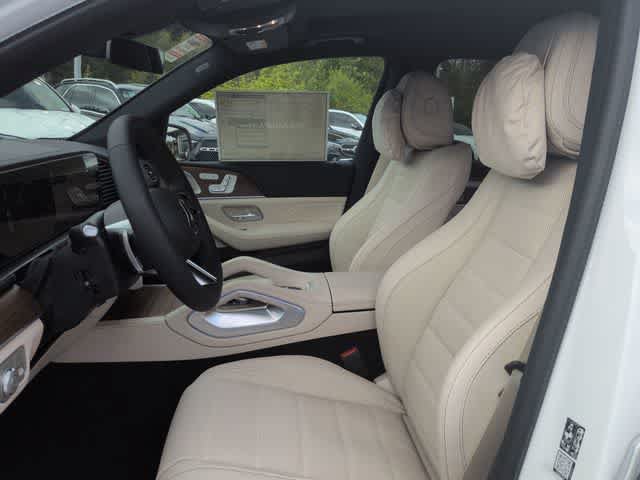 New 2026 Mercedes-Benz GLS 580 4MATIC image 16