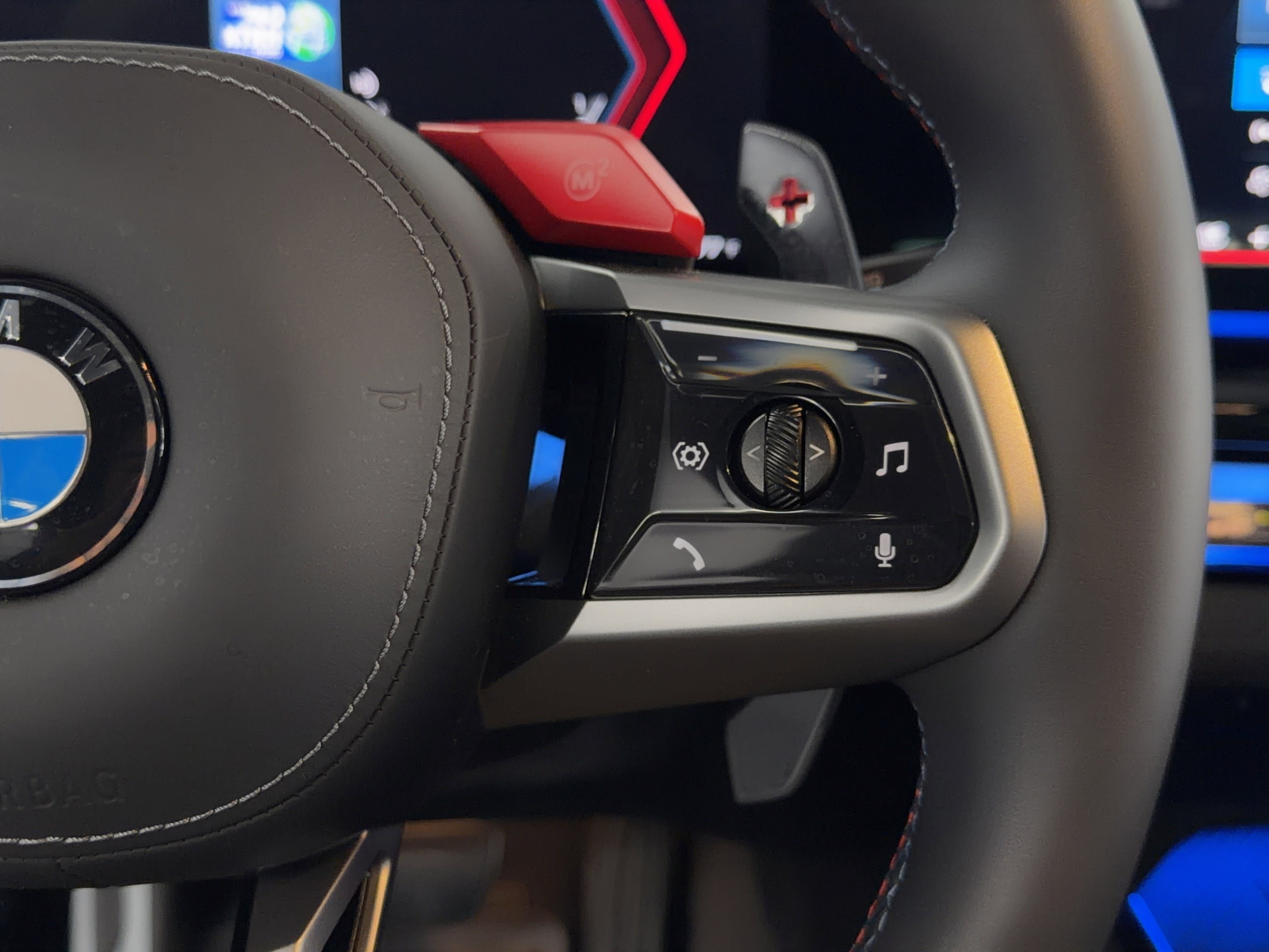 Used 2026 BMW M5 w/ Executive Package image 22