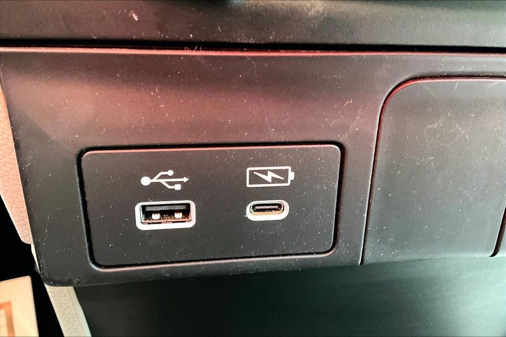 Used 2025 Honda Odyssey EX-L image 32