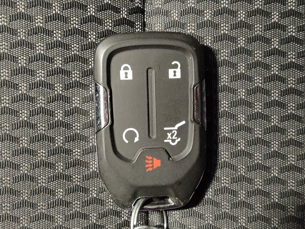 Used 2023 GMC Terrain SLE w/ Driver Convenience Package image 32