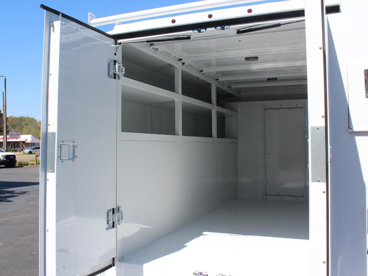 Used 2024 Ford Transit 350 image 15