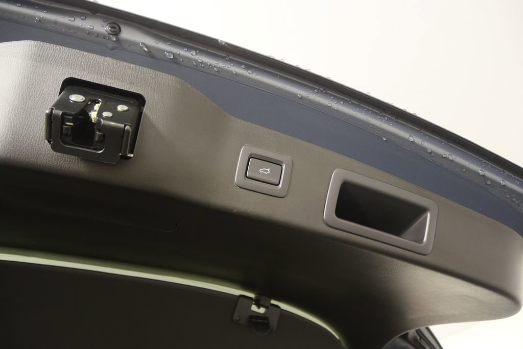 Used 2022 MAZDA CX-5 Carbon Edition image 17