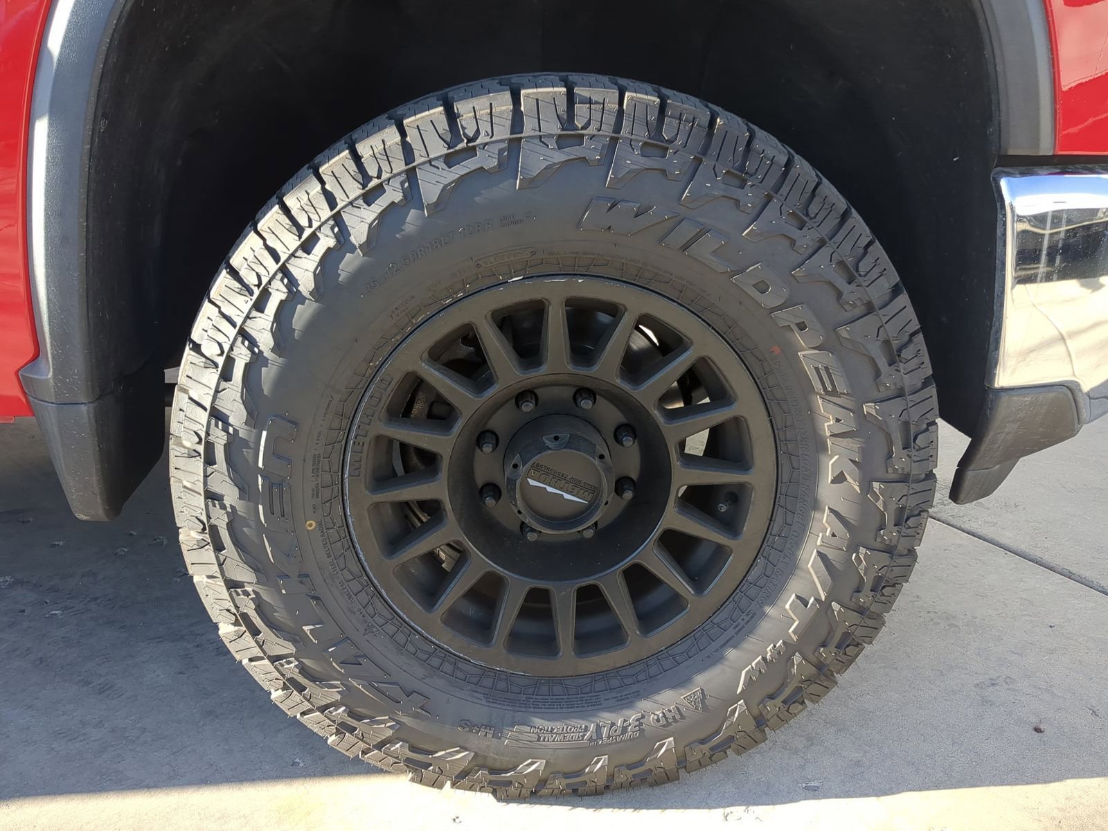 Used 2024 Chevrolet Silverado 3500 LTZ image 30