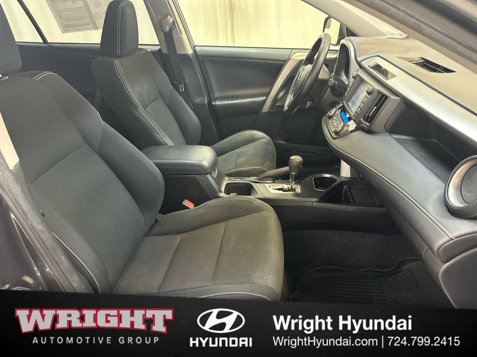 Used 2016 Toyota RAV4 XLE image 18