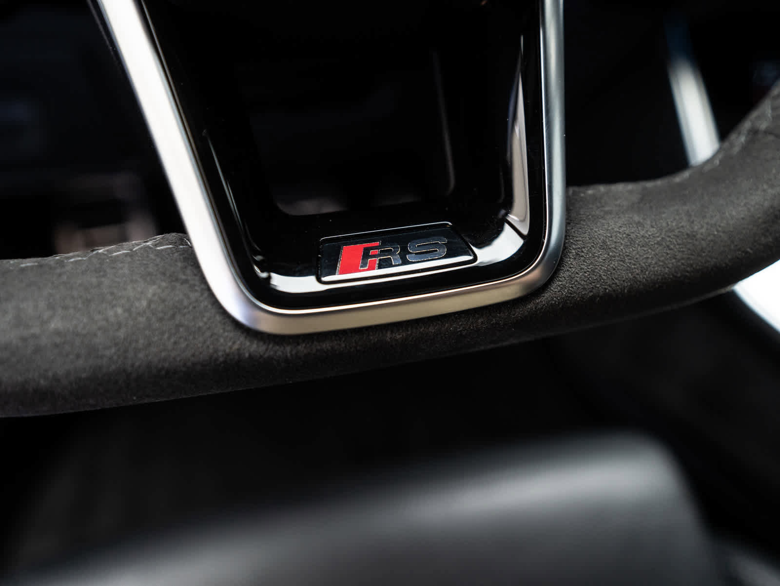 Used 2024 Audi RS 6 performance image 29