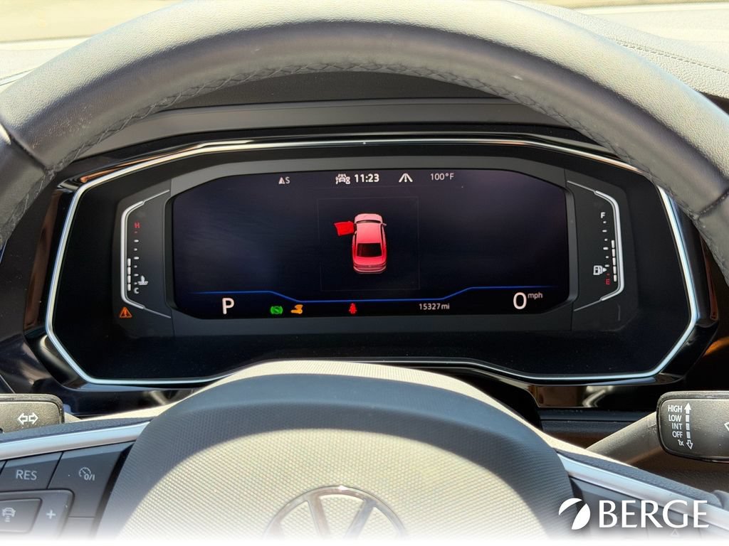 Used 2023 Volkswagen Jetta SEL FWD image 18