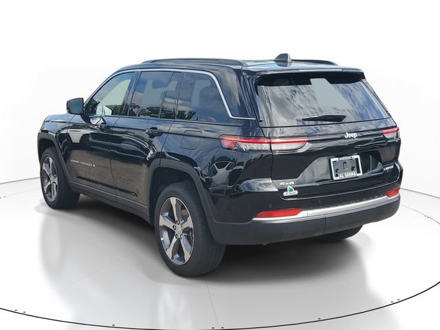New 2026 Jeep Grand Cherokee Limited w/ Trailer Tow Package AWD/4WD image 3