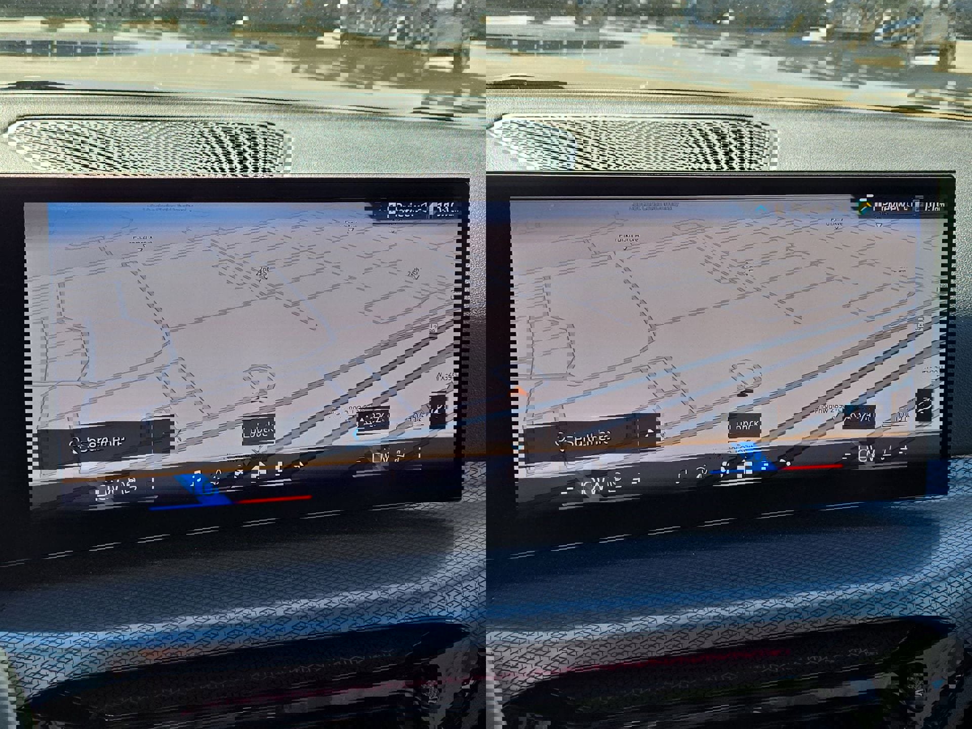 Used 2025 BMW 430i xDrive w/ Premium Package image 19