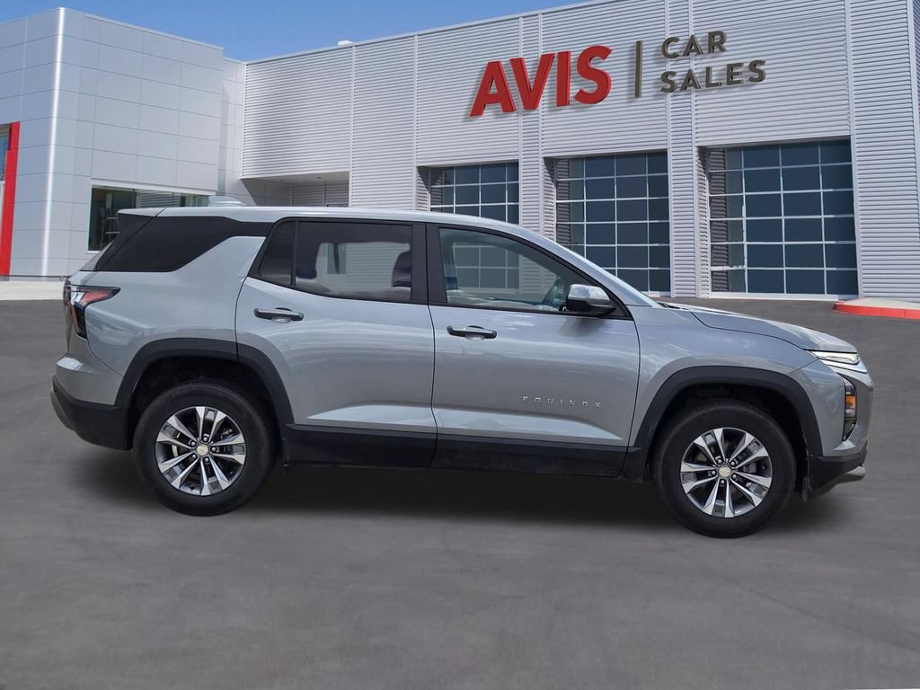 Used 2025 Chevrolet Equinox LT AWD/4WD image 5
