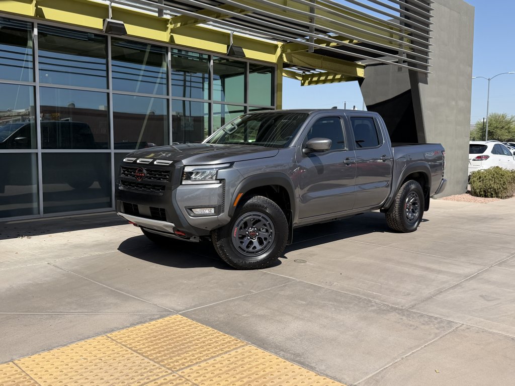 Used 2025 Nissan Frontier PRO-4X w/ Pro Premium Package