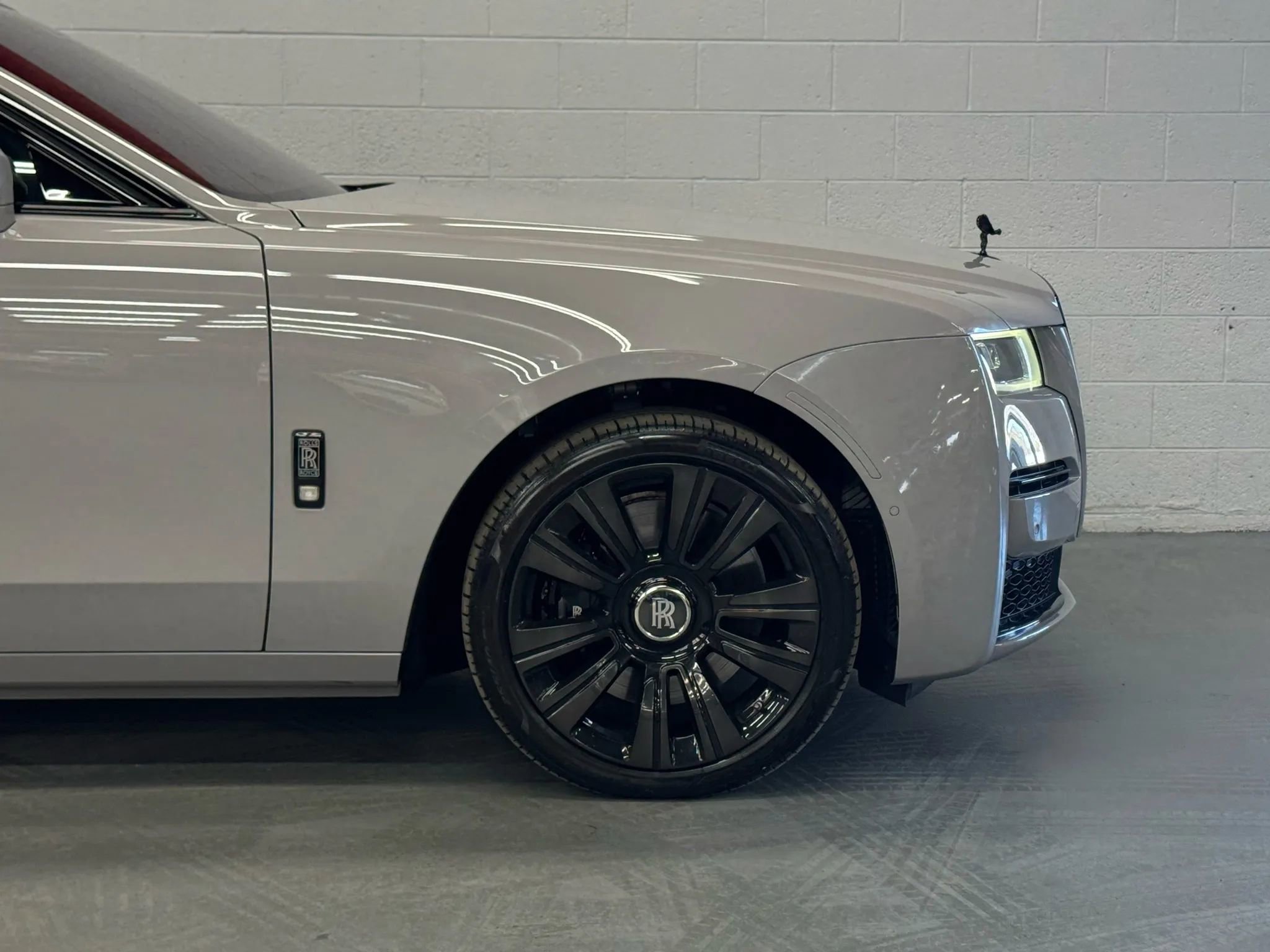 Used 2022 Rolls-Royce Ghost image 22