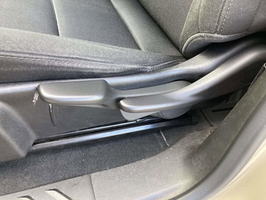 Used 2023 Chevrolet Colorado W/T image 20