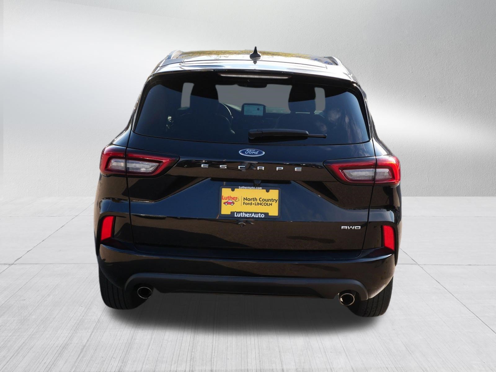 Certified 2024 Ford Escape ST-Line AWD/4WD image 6