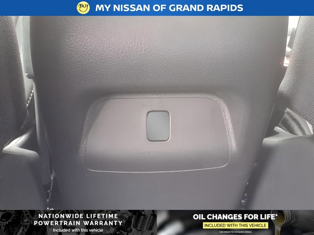 New 2025 Nissan Sentra SV w/ All-Weather Package image 16