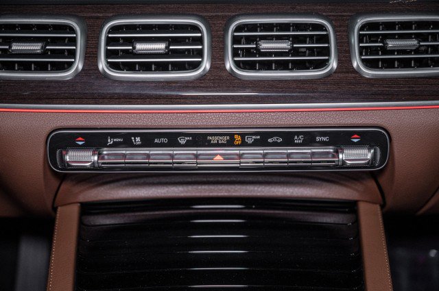 New 2026 Mercedes-Benz GLS 450 4MATIC image 18