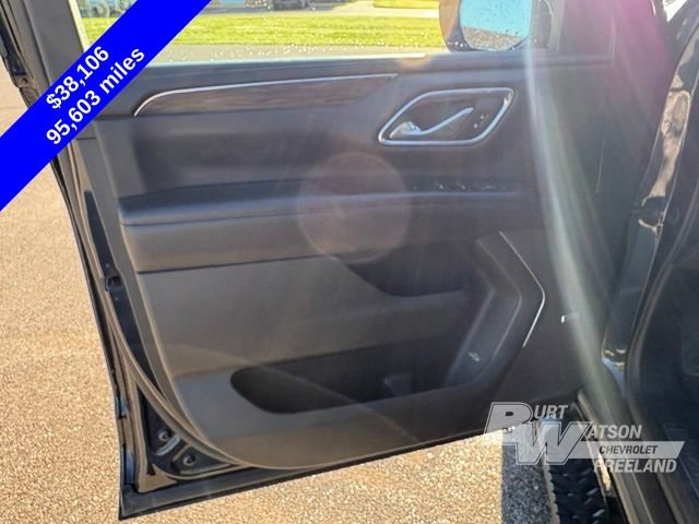 Used 2021 Chevrolet Tahoe Z71 w/ Z71 Signature Package AWD/4WD image 13
