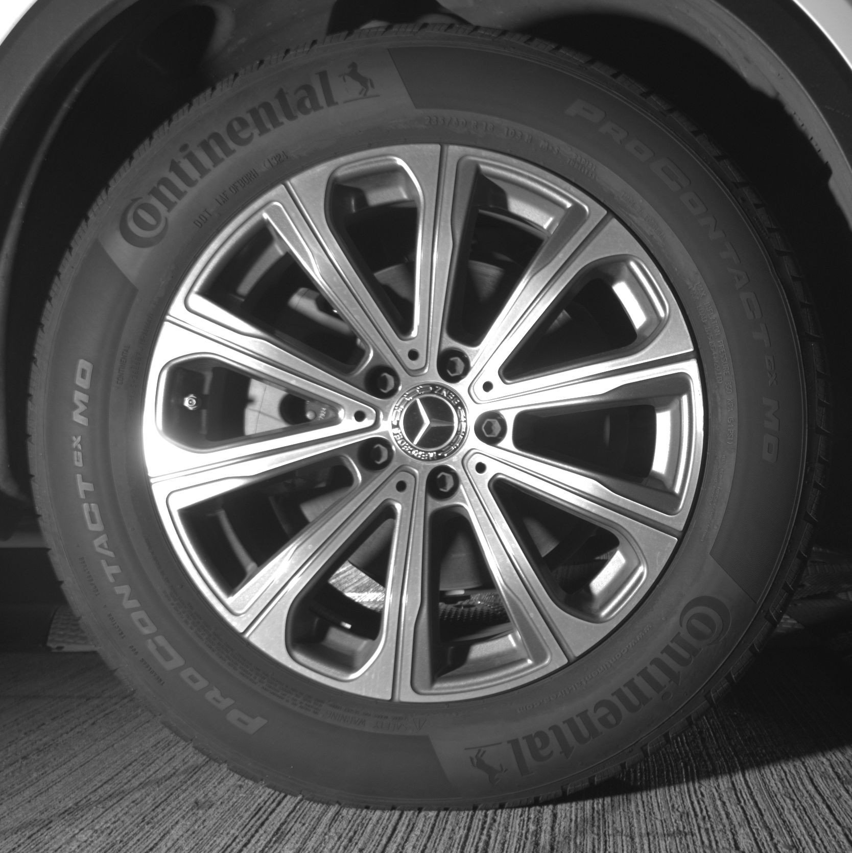 Used 2024 Mercedes-Benz GLC 300 4MATIC image 13