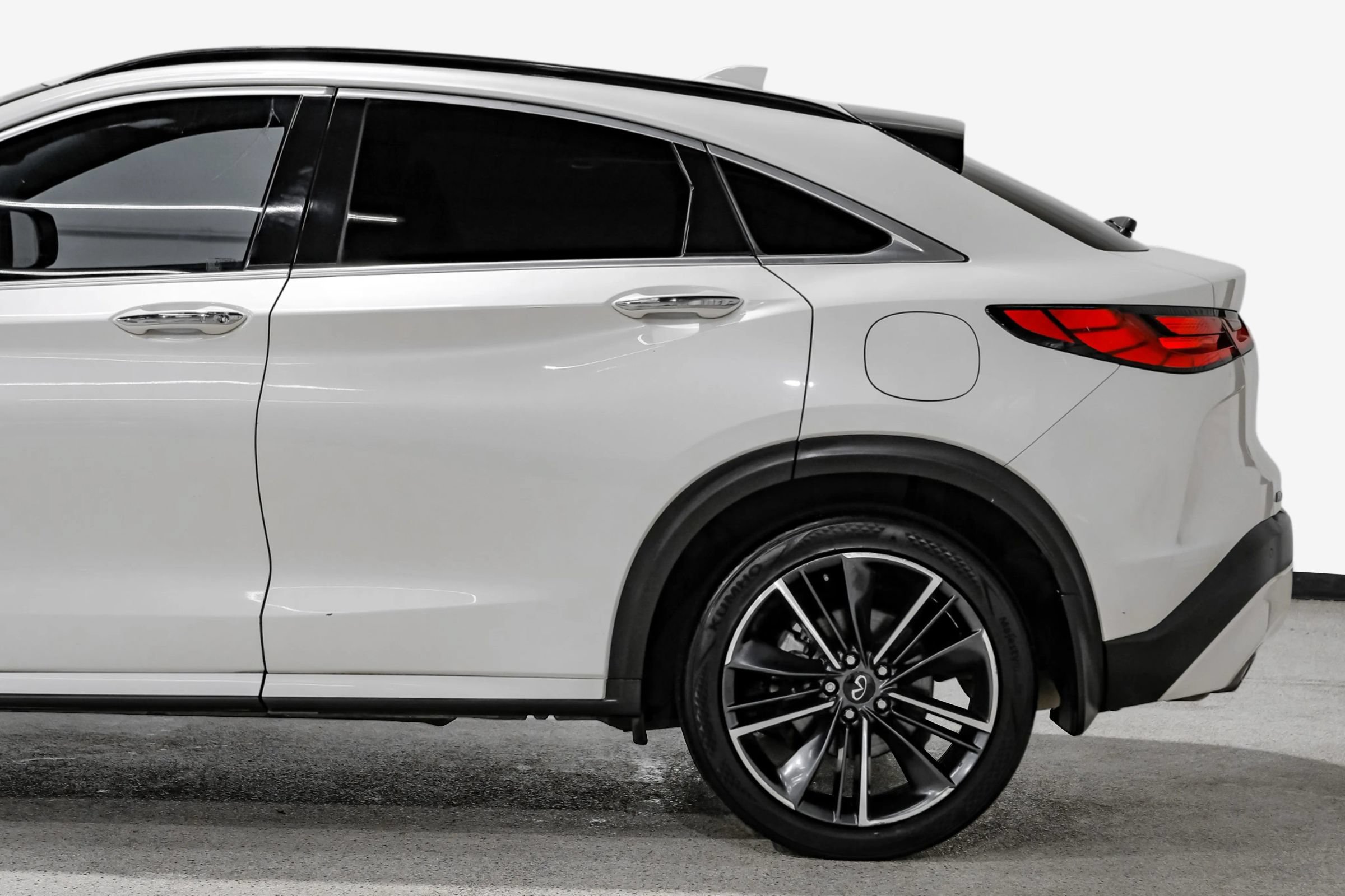Used 2022 INFINITI QX55 Sensory w/ Lighting Package AWD/4WD image 11