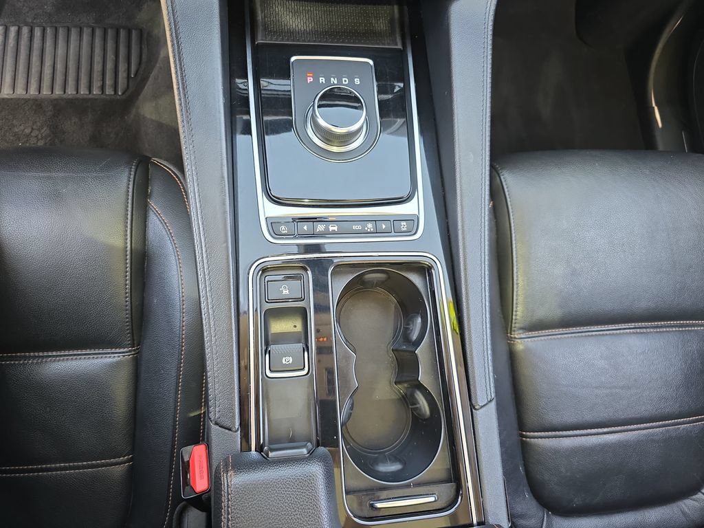 Used 2019 Jaguar F-PACE Prestige AWD/4WD image 28