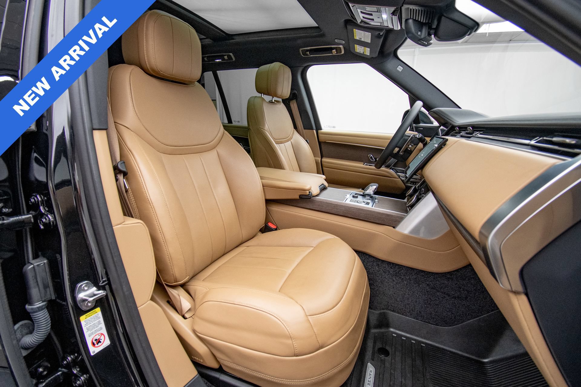 Used 2023 Land Rover Range Rover SE AWD/4WD image 14