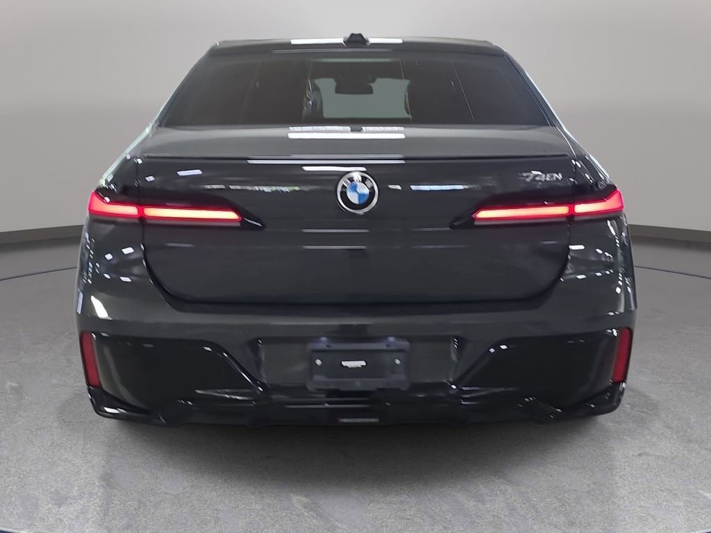 Certified 2023 BMW 740i w/ Parking Assistance Package image 8