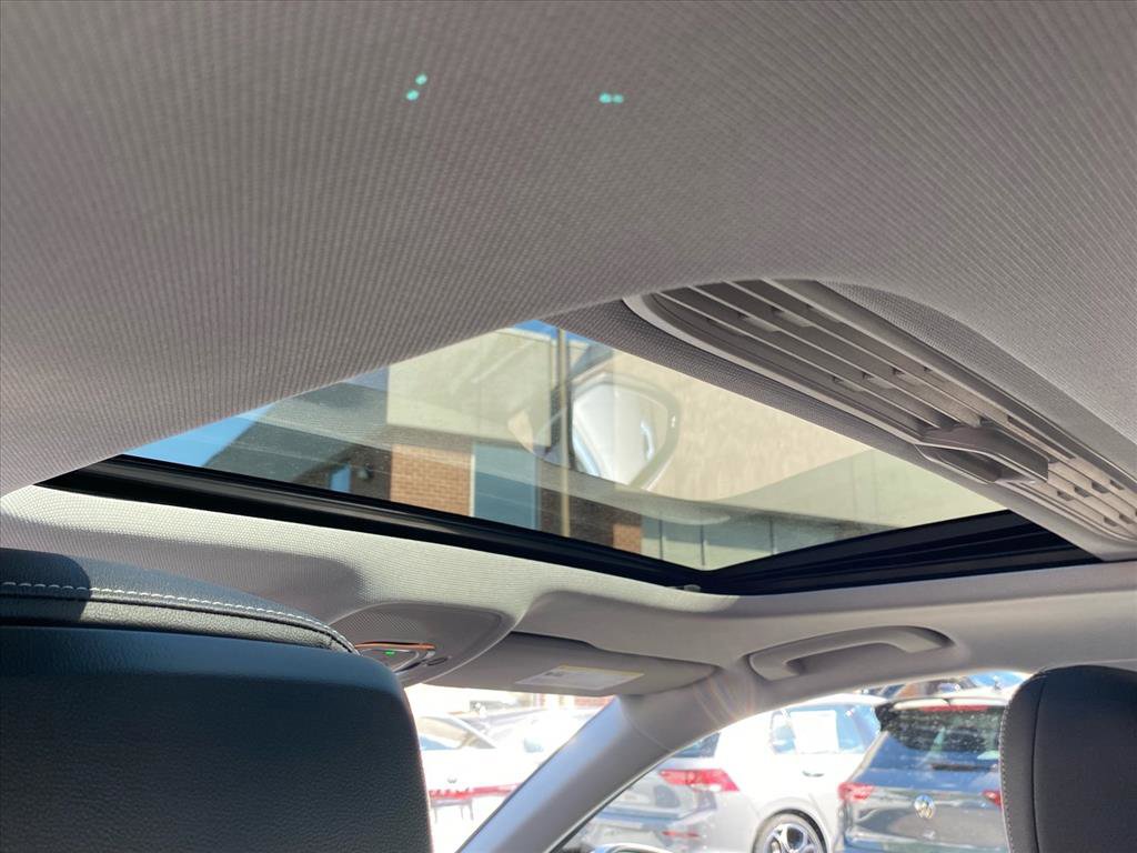 Used 2023 Audi A4 2.0T Premium w/ Convenience Package AWD/4WD image 21