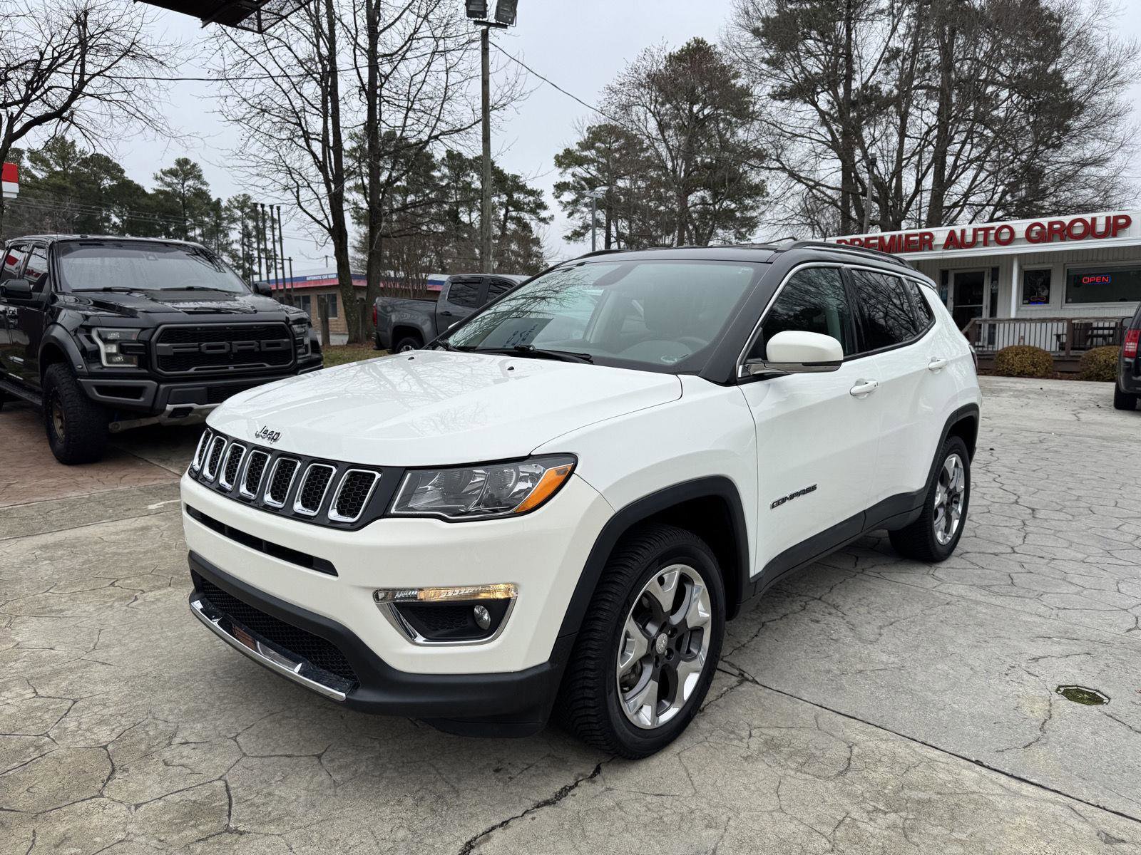Used 2019 Jeep Compass Limited w/ Safety & Security Group image 1