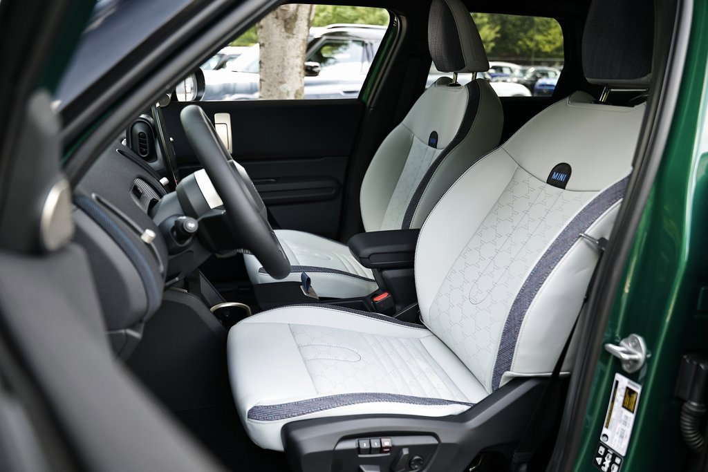 New 2025 MINI Cooper Countryman S w/ Comfort Package Max image 20