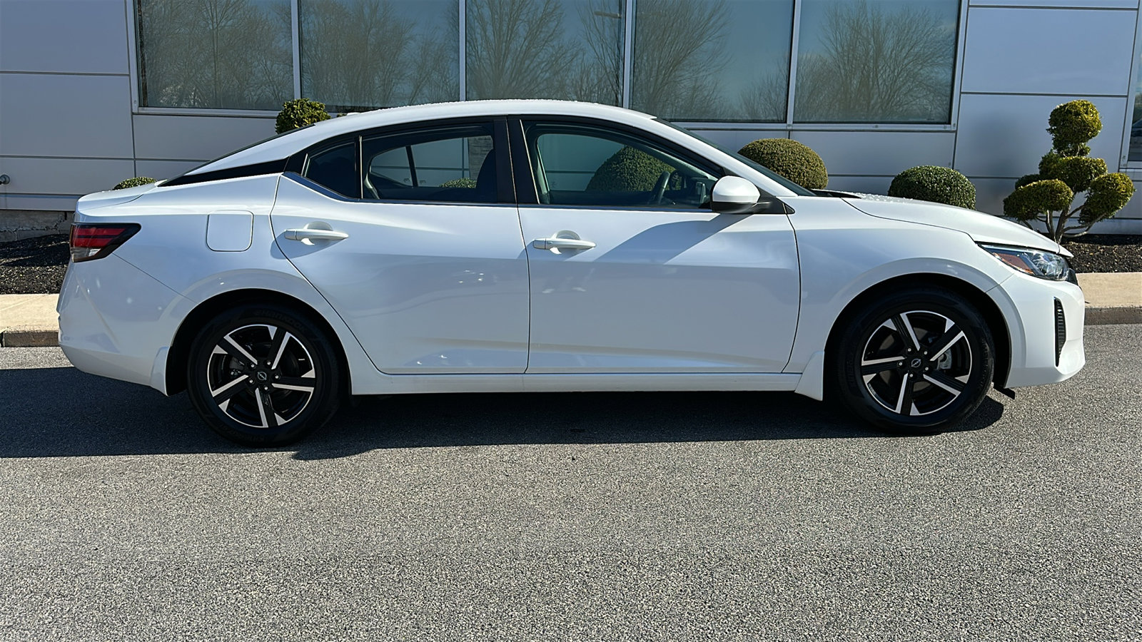 Certified 2024 Nissan Sentra SV w/ All-Weather Package image 27