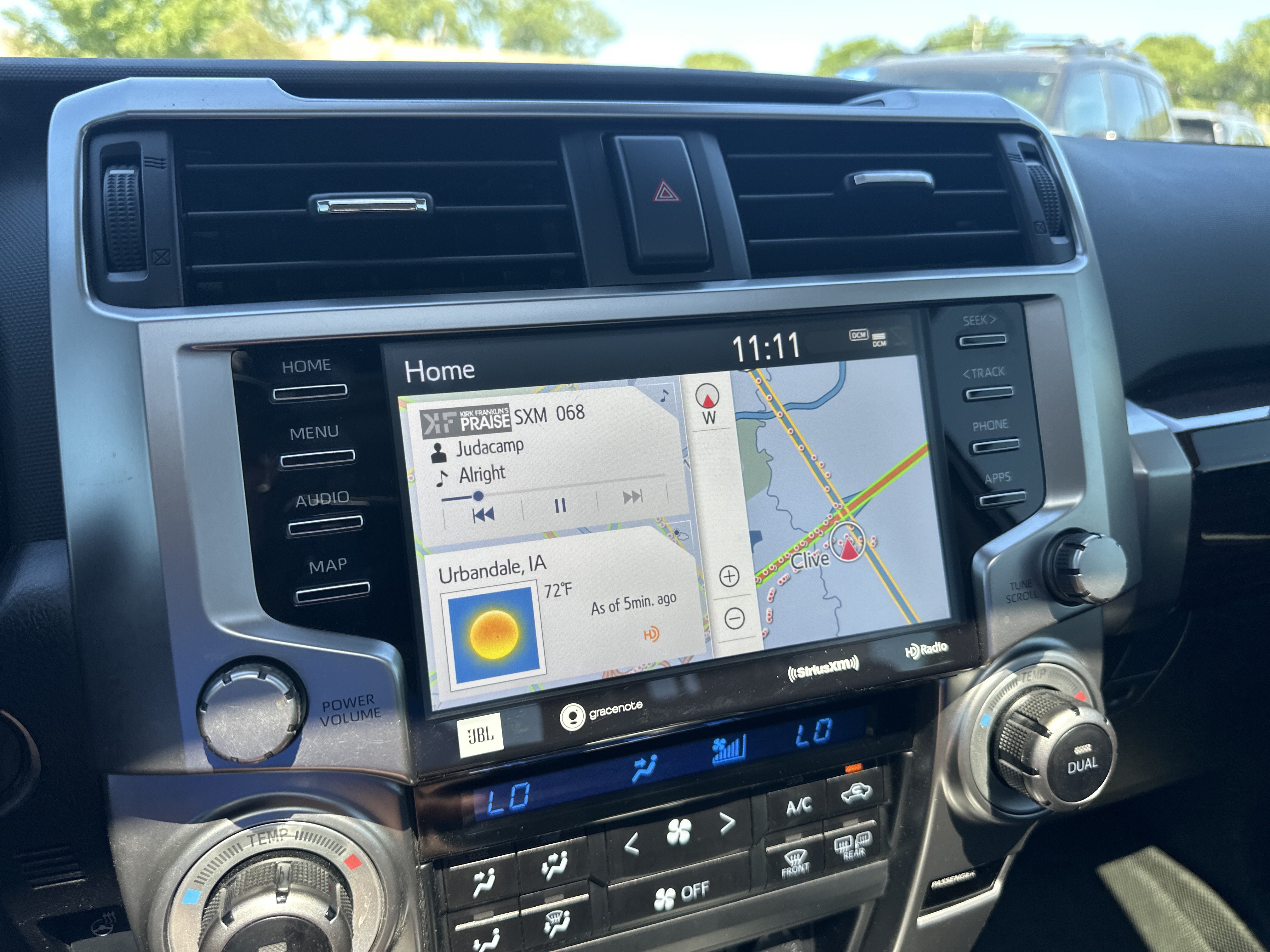 Used 2023 Toyota 4Runner Limited AWD/4WD image 28
