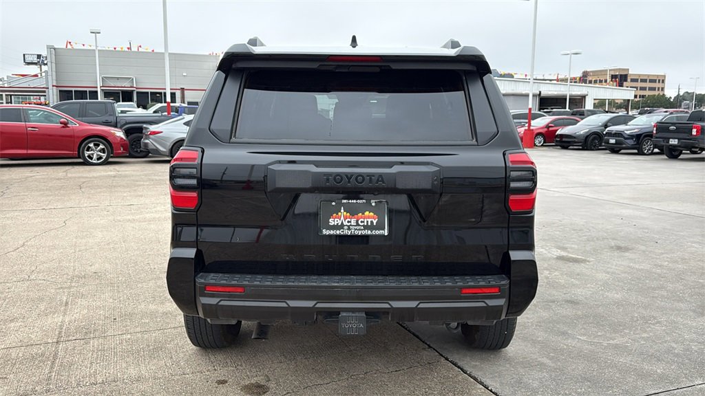 Used 2025 Toyota 4Runner SR5 image 6