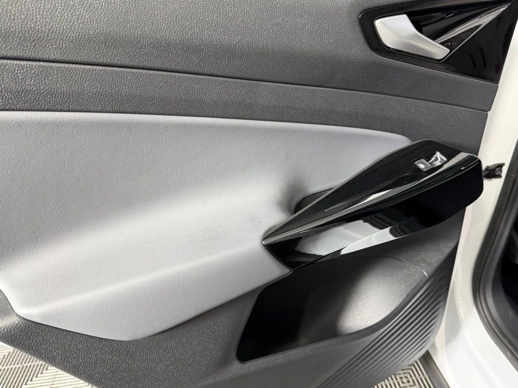 Used 2022 Volkswagen ID.4 Pro S image 28