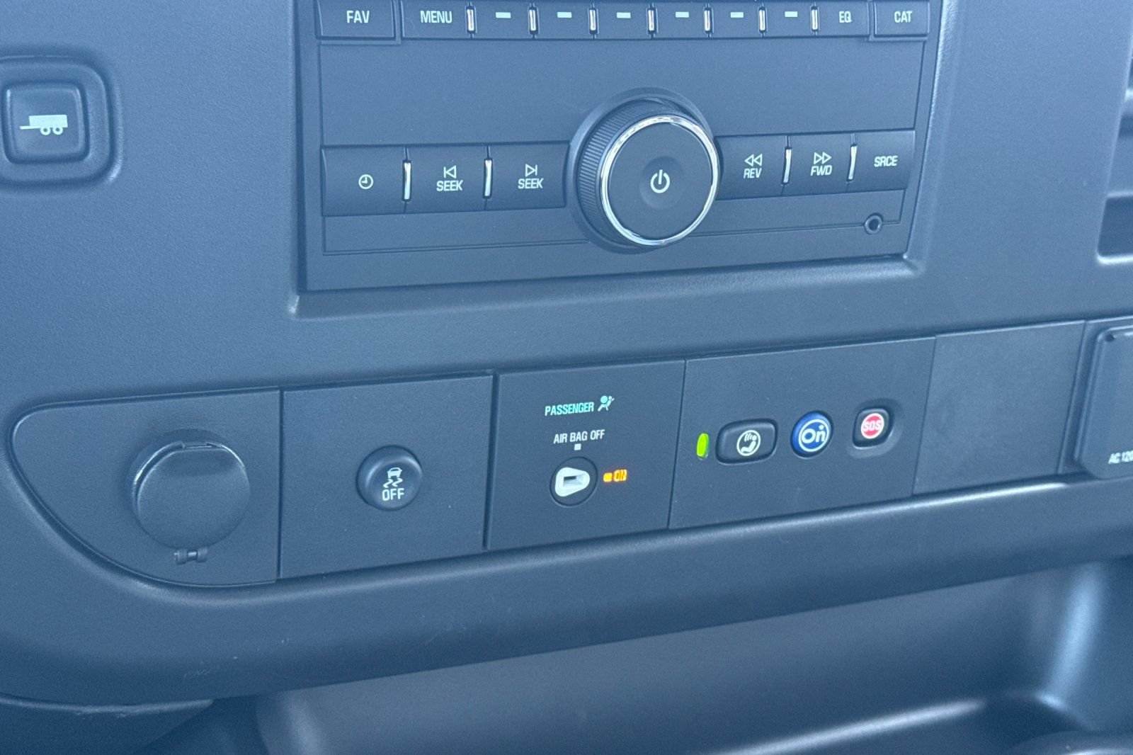 New 2025 Chevrolet Express 2500 w/ Driver Convenience Package RWD image 18