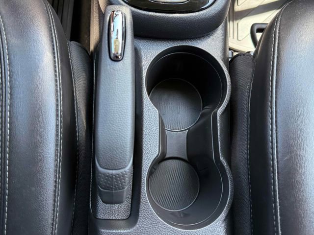 Used 2021 Buick Encore Preferred FWD image 5