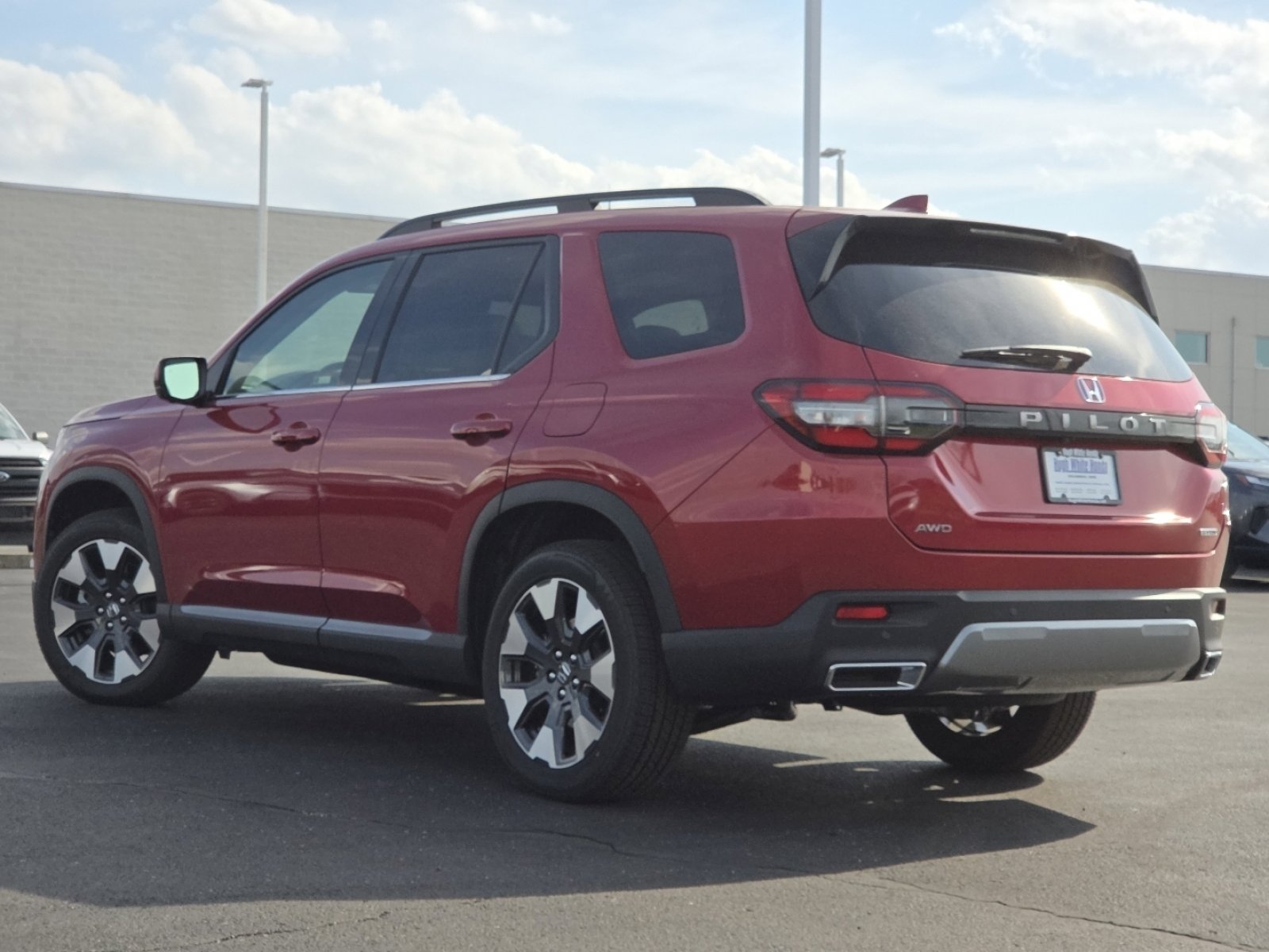 New 2026 Honda Pilot Touring image 17