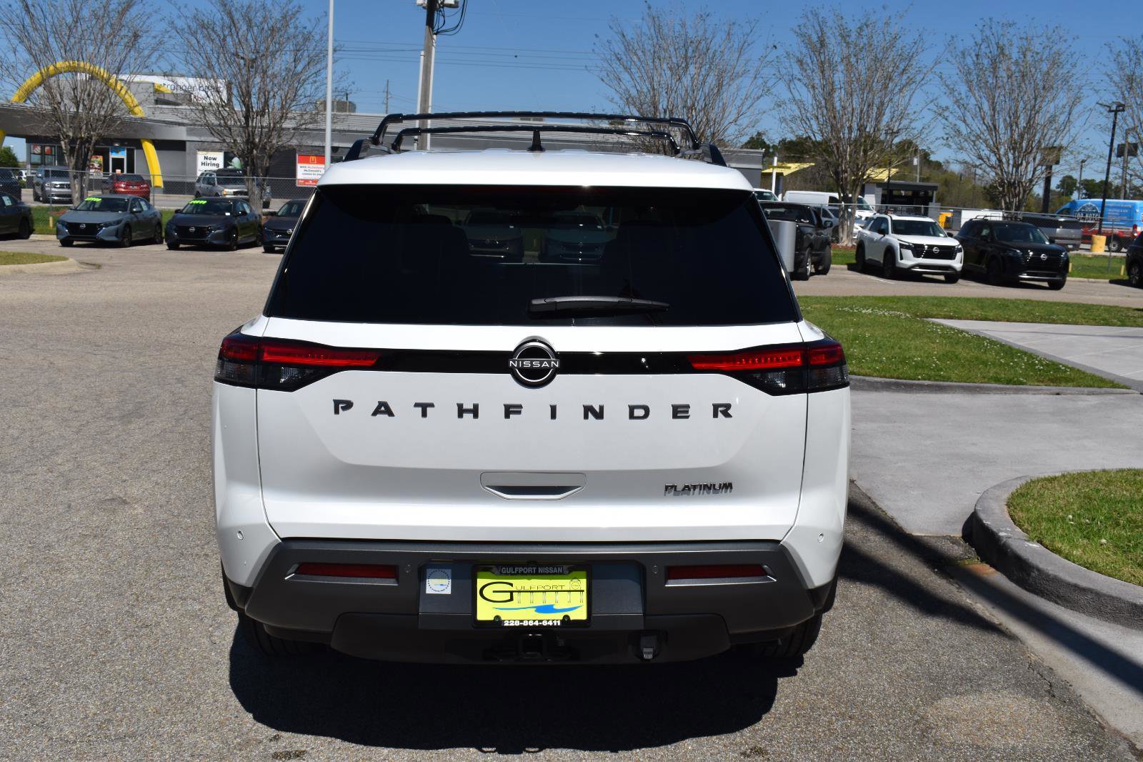New 2026 Nissan Pathfinder Platinum image 8