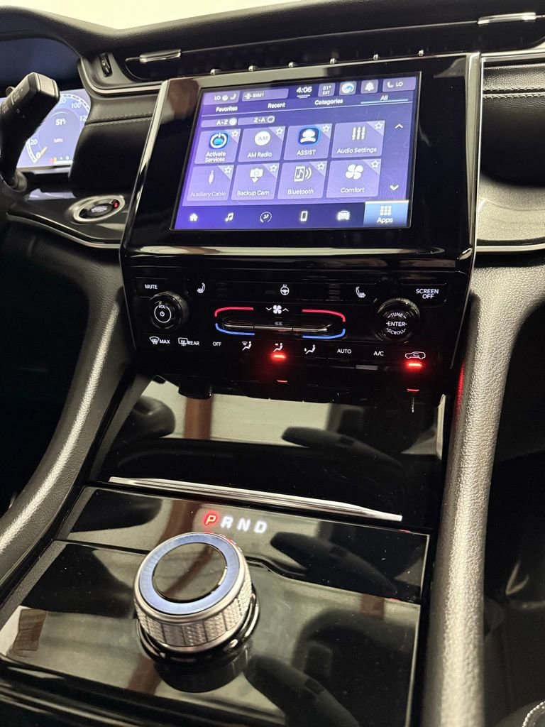 Used 2022 Jeep Grand Cherokee Altitude image 25