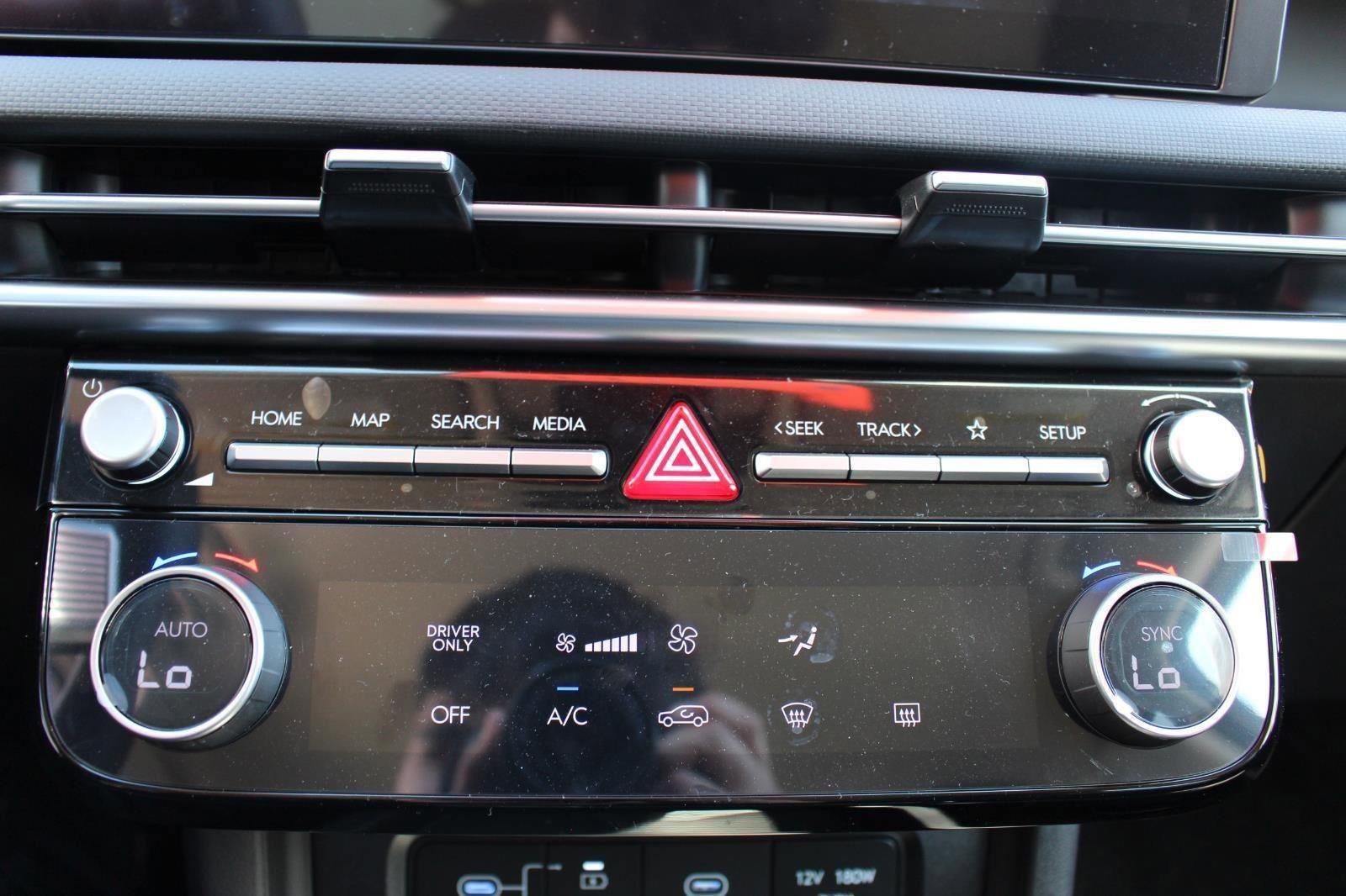 Used 2026 Hyundai Tucson Blue SE image 23