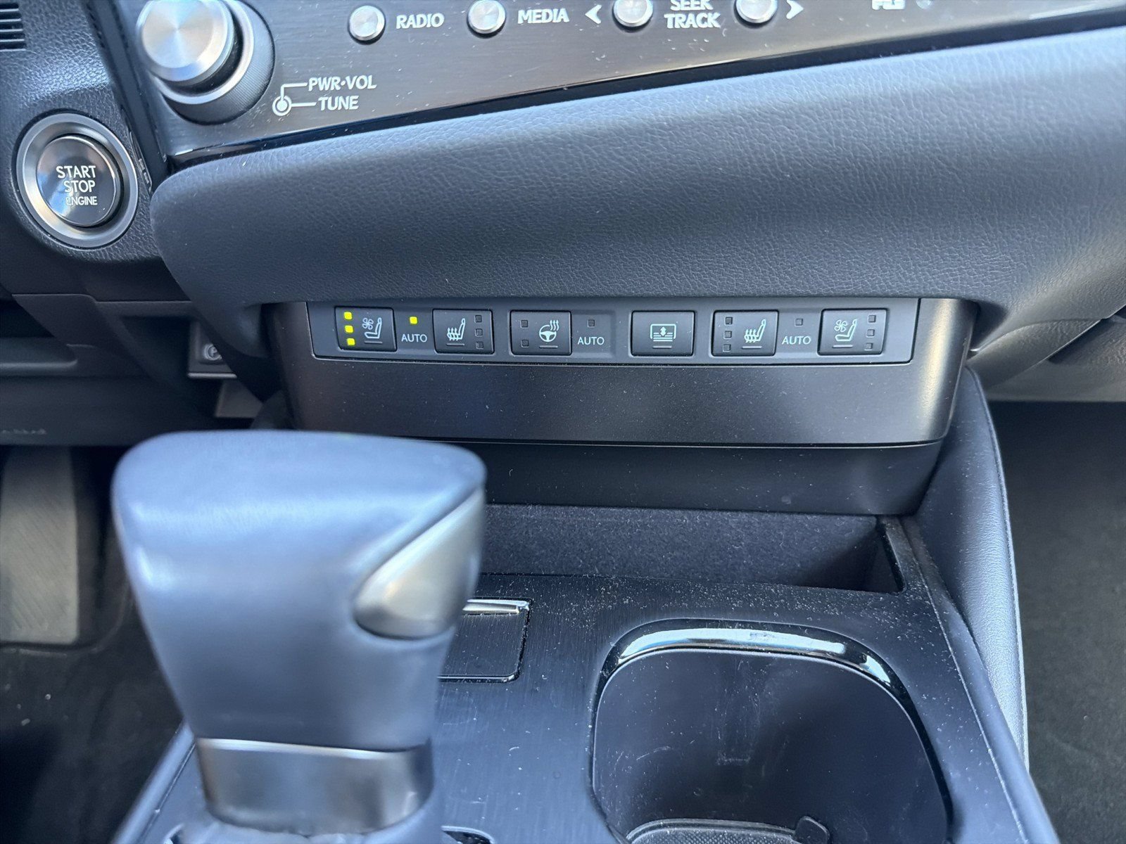 Used 2023 Lexus ES 350 w/ Premium Package FWD image 29