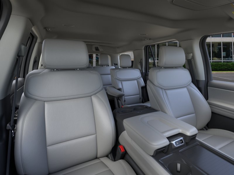 New 2026 Ford Expedition Active RWD image 10