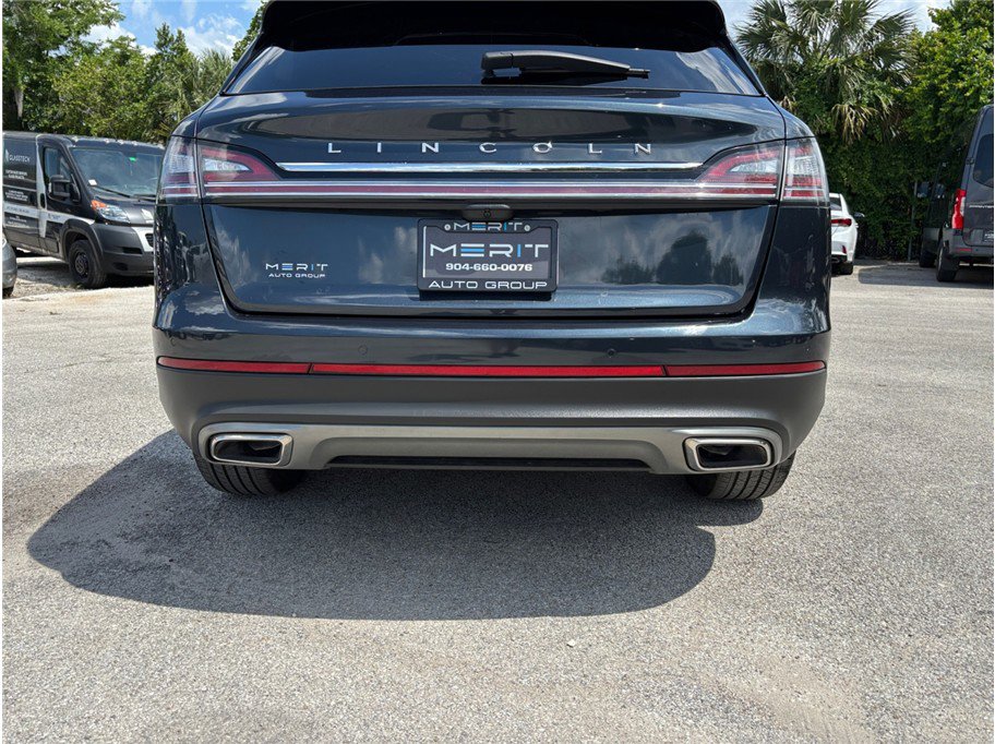 Used 2021 Lincoln Nautilus Reserve image 16