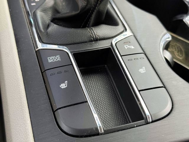 Used 2020 Kia Sedona EX FWD image 35