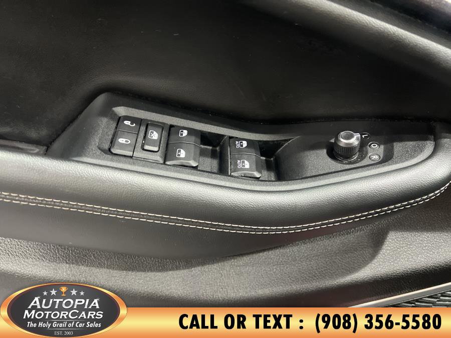 Used 2022 Jeep Grand Cherokee L Laredo w/ Luxury Tech Group I AWD/4WD image 23