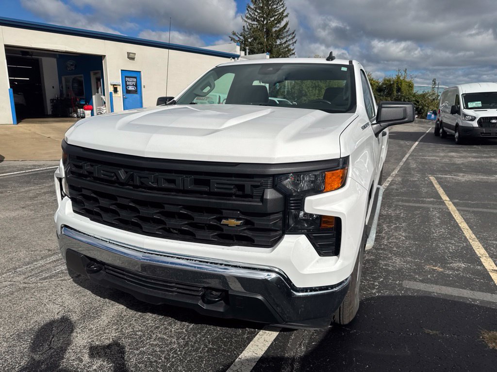 Used 2025 Chevrolet Silverado 1500 W/T RWD image 41