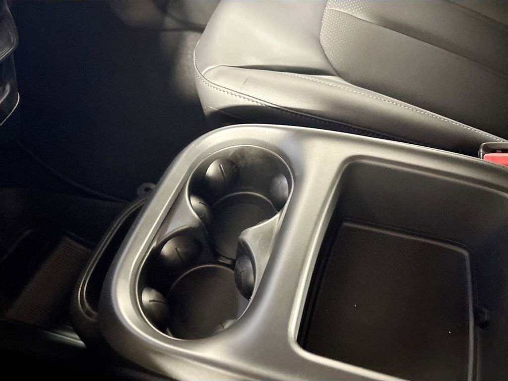 New 2026 Chrysler Voyager LX FWD image 15